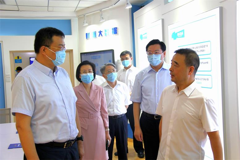 副省长高涛莅临彩神vll官网信息视察调研